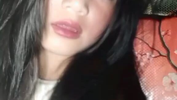 like comments and sharebyee