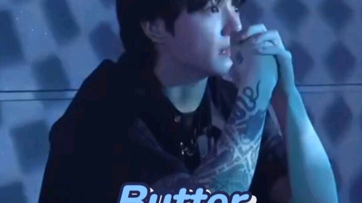 فقرة رقص الزبدة هذه التي قدمها تيان جينغجو سلسة للغاية