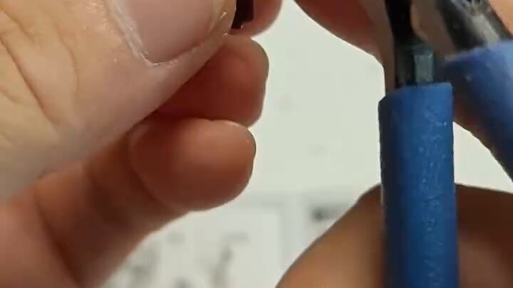 A must-read for model builders: a basic tutorial on perfect model assembly