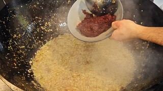 Đây là món mì bò xá xíu chính thống nhất, cách nấu cay, tay nghề thực sự của chủ quán