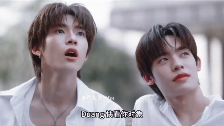 Tôi thấy có chị em bảo Marvis là gu của Qin, xem lại màn thể hiện của hai anh chàng đóng vai nam chí