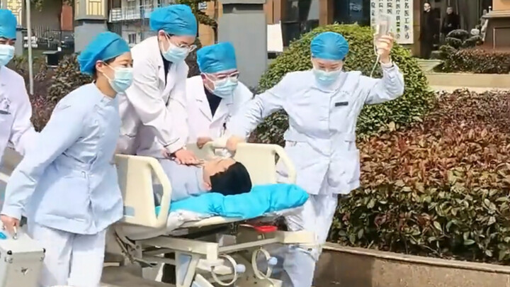 Làn gió “chỉ hoàn tiền” đã thổi tới ngành y tế