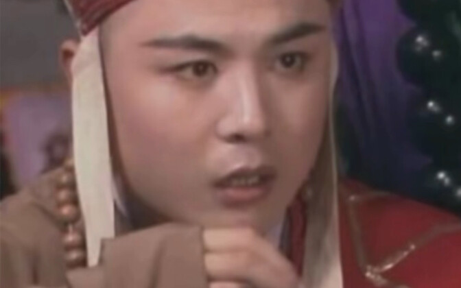 Didn’t you know? Even when I was a kid, people kept telling me that Persian cats always tiptoe.