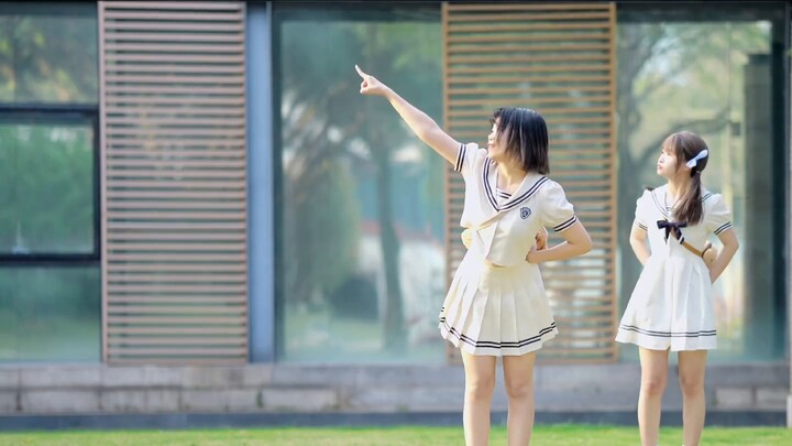 [Xiao Tianxin & Jingjing♥Original Choreography] In summer, I am attracted by the transparent blue. -