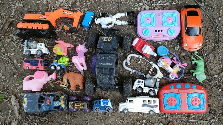 Mencari Mainan Anak Excavator, Mobil Bus Tayo, Mobil Balab, Mobil RC Monster, Mobil Ambulans