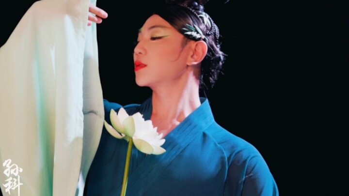 Sun Ke's original classical dance "Dream Lotus" is so beautiful, it really blooms with every step~