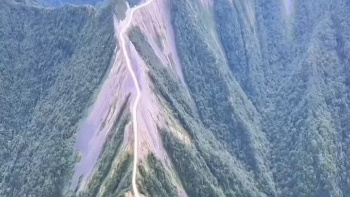 เพื่อนฉันกล้าเดินเส้นนี้เหรอ?