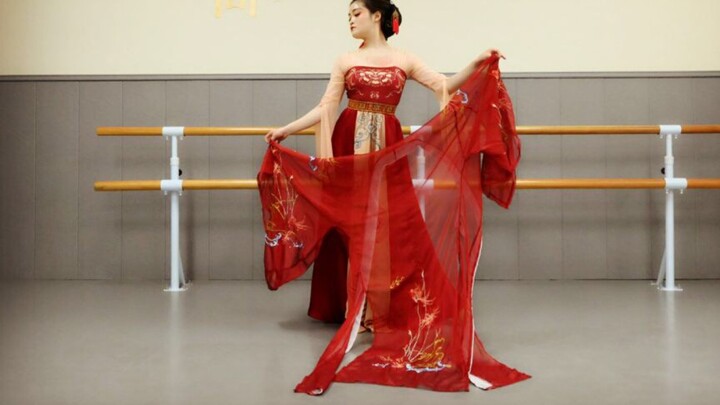 Han and Tang Dynasty Dance "Locking Qingqiu"