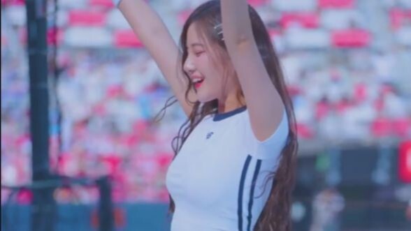 Phía sau giao cho em – Kim Hae-ri, cổ động viên Hàn Quốc