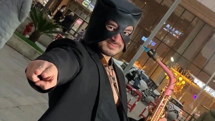 You can't seriously be a snake outdoors, can you?