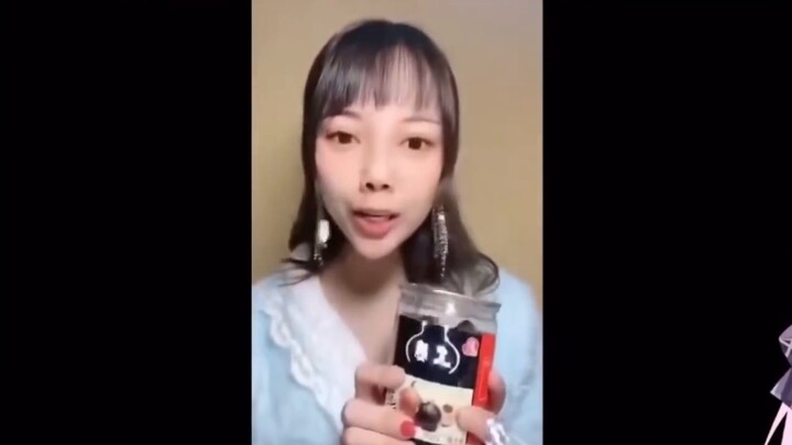 Orang Jepang tertawa konyol saat melihat adegan terkenal Sister Black Garlic dan berkata ingin menco