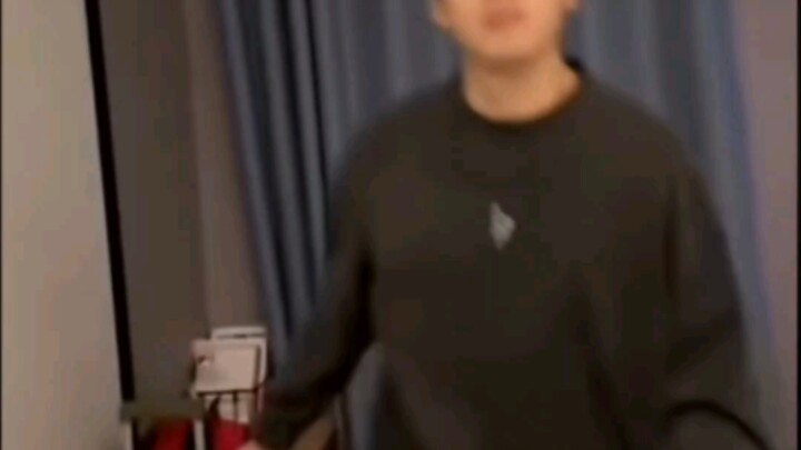 Jie is still fucking love!