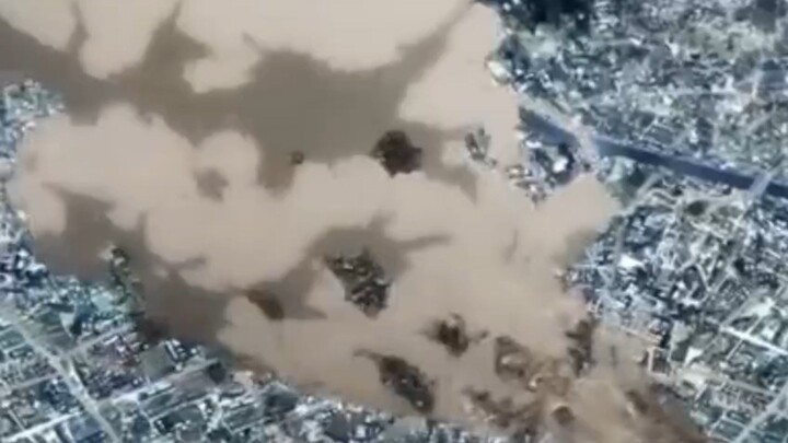 one punch man serangan titan