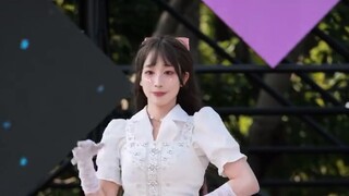 The "Happy Valley Girls Group" also danced on Mr. Chu in Shenzhen!!!