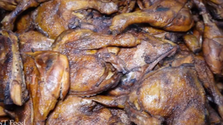 Kinh ngạc Tô Mì Vịt Tiềm 100K hơn nửa thế kỷ của Người Hoa ở Quận 8