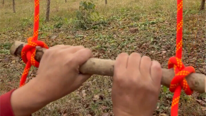 حيل عملية جدًا لصنع سلم حبل #ملكِ العُقد #العُقد #دروس العُقد #عُقدٌ عملية #دليلٌ شامل للعُقد