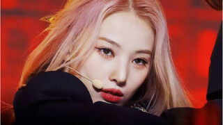 【NMIXX】签售态度不好？切小屏？stop！今天我们聚在这里是为了庆祝崔允真女士的18岁生日，一首洗脑爻曲tank送给大家——