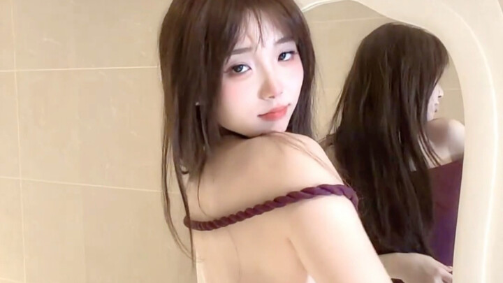 Sunny hãy xem thật chăm chú nhé!
