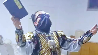 亲爱的，我知道信仰很重要，但你信的这是个什么玩意儿？