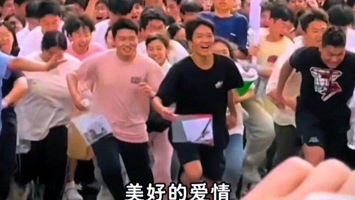 Điểm lại những mối tình đẹp đẽ!