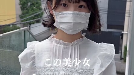 Loạt hộp quà bí mật khẩu trang¹⁷