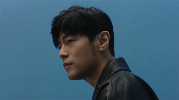 เจย์ โจว x ฟ่าน เจิ้นตง คอลแลบสุดแฟนตาซี ในโฆษณาล่าสุดของ RIMOWA