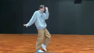 【梁祯元】元元的练习室舞蹈 姐姐真漂亮& CROWN&咆哮   部分CUT 自存