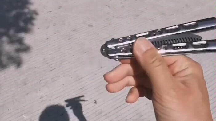 (1_شخص واحد) طريقة لعب مشط الفراشة Y2K الممتد الحادي عشر ليس سكين فراشة