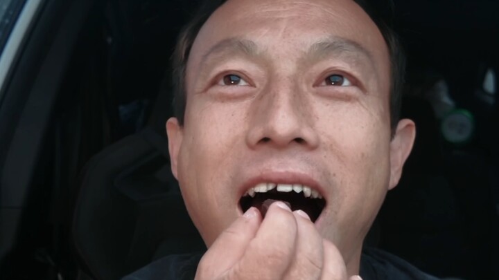 Ngày mưa cũng rất hợp với sô-cô-la nhân kem đấy nhé