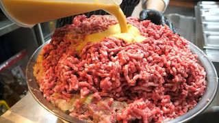 สเต็กเนื้อแฮมเบิร์กแฮนด์เมด - อาหารเกาหลี