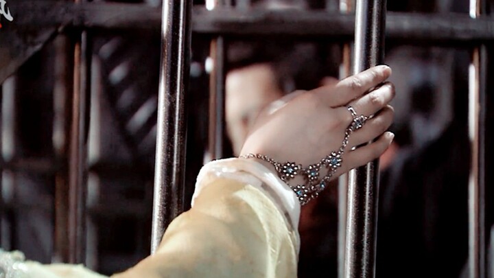 Hilarious! It's not the hairstyle's fault if someone's unattractive—true beauties remain stunning ev