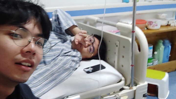 Vlog 2: Menemani Teman Sekamar ke Rumah Sakit Tengah Malam untuk Operasi Apendisitis