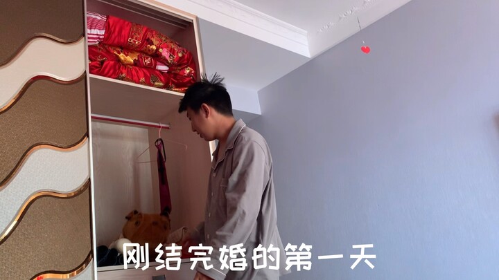 Từ hai người thành ba người.