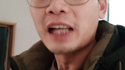 Siswa sekolah menengah kejuruan dan perguruan tinggi diploma yang menjalani magang di pabrik seharus