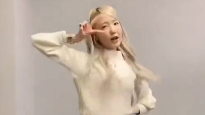 〖Honda Hitomi〗Tantangan Panggung Smiley-Choi Ye Na Pembaruan TikTok 23012022