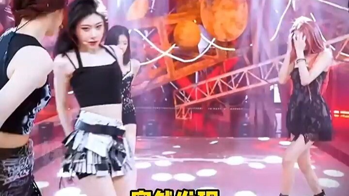 Điệu nhảy dance break đầy tính thị giác của nhóm nhạc nữ thế hệ thứ sáu