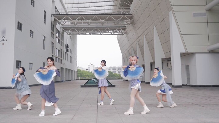 [-CFML-] Jumping in the cold wind, the SING girl group "Flower Gun" ❀ Singing and reciting the statu