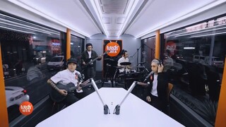 Bandang Lapis performs “Kabilang Buhay” LIVE on Wish 107.5 Bus