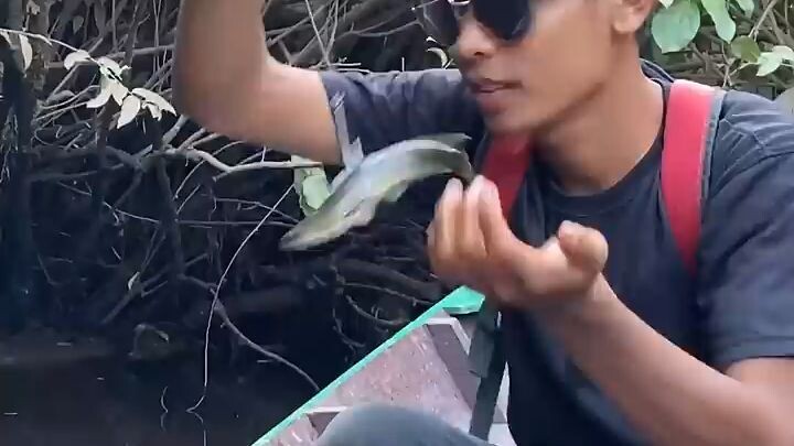 mancing ikan aja jangan mancing emosi