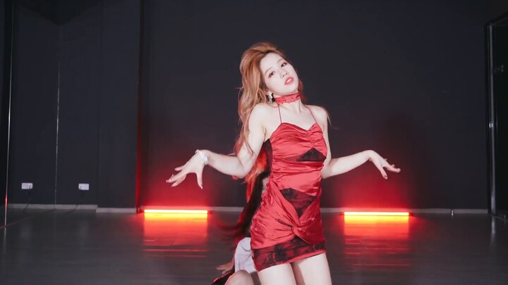 [4k Birthday Work] Cái đuôi chết chóc rung chuyển｜Không biết đuôi bọ cạp đốt người ta có đau không n