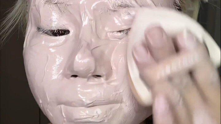 Trang điểm nhẹ đi hẹn hò lần đầu