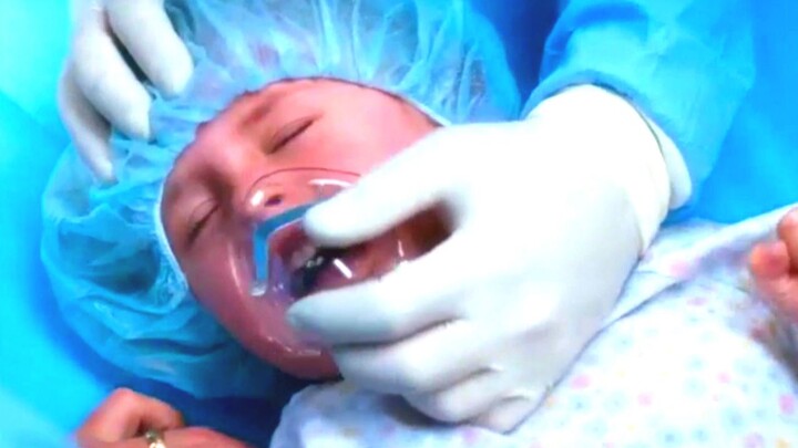 Sejak lahir, gadis ini sudah dijadikan “bank organ tubuh” bagi kakaknya, yang bisa diambil orang tua