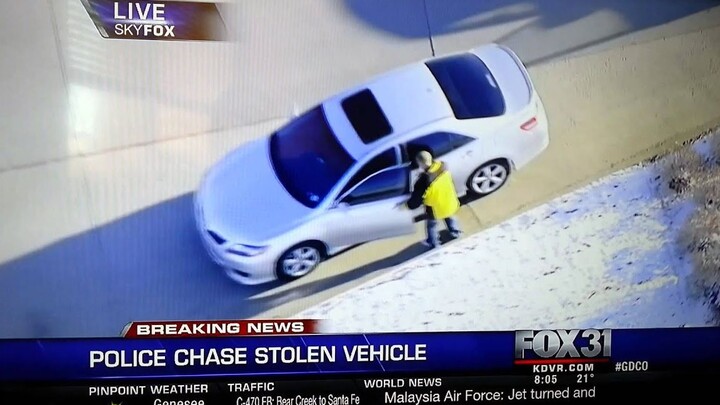 ظنّ رجل في الولايات المتحدة أنه يعيش في لعبة "GTA". سرق عدة سيارات في طريقه، وطاردته الشرطة لساعتين.