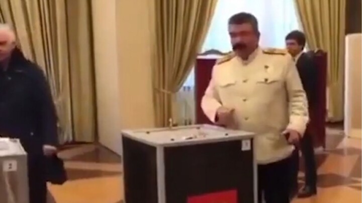 Antologi Seni Abstrak Rusia 4