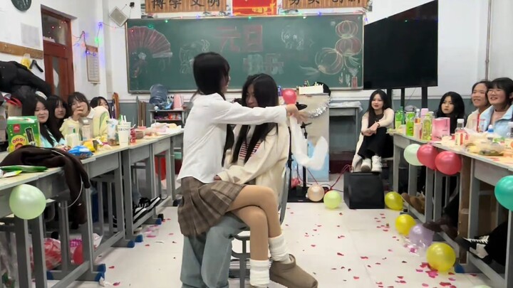 Wife Is Number One ~[Da Ke Da Ke Da Ke]~ New Year's Eve Gala