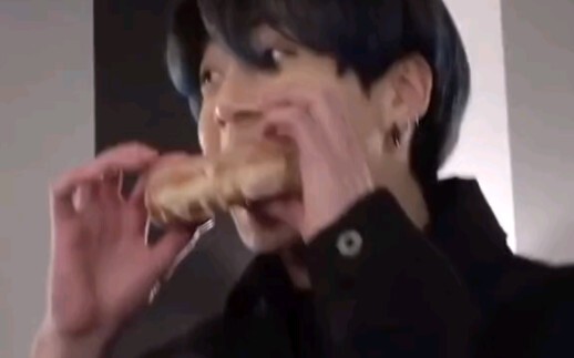 [BTS] They wear their expressions like badges for things that don’t taste good.