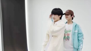 Tolong, ini sangat keren