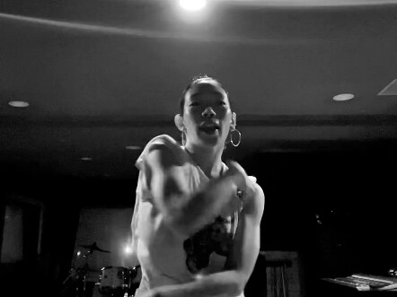 【Waacking】ครั้งแรกที่ Calin ได้ยินเพลงฟรีสไตล์ "XG - SOMETHING AIN'T RIGHT"