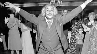 Albert Einstein Story How he Became the smartest men on earth