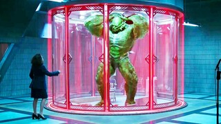 SHE HULK "She Hulk Threatens Abomination" (4K ULTRA HD) 2022